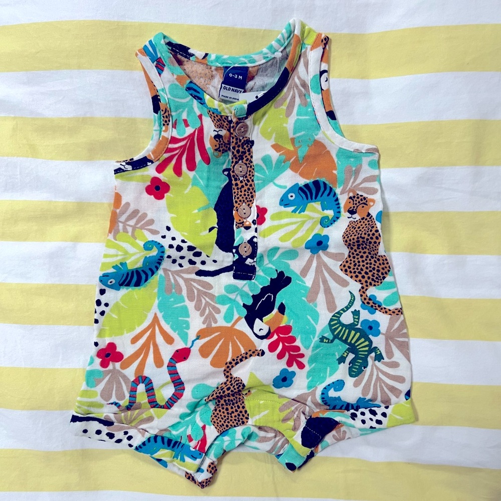 Old Navy - summer onesie - 0-3 months - NWT